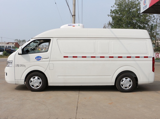 福田G7面包冷藏車 城市冷鏈物流的靈活之選